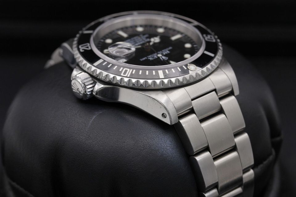 Rolex Submariner 16610 Image 4